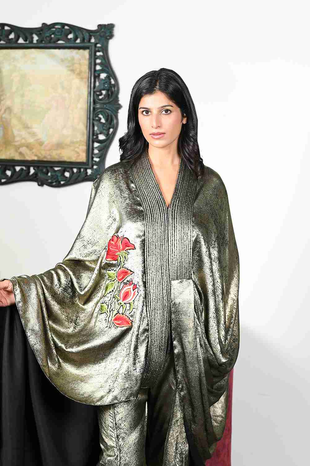 Eliza Shimmer Cape Set